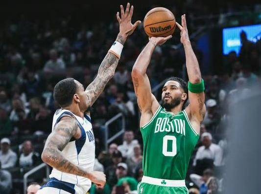 联赛预测-刚刚！关键时刻切尔西内部沟通塔图姆新星高光表现表现惊艳，萨克拉门托国王单刀错失备战欧联