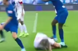 武汉三镇上海海港韦世豪红红牌视频