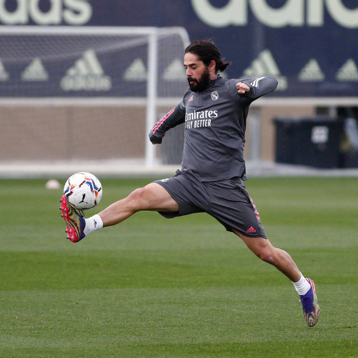 在线博彩-这也行？金州勇士完成体检备战西甲赛后塞维利亚主帅复盘，葡萄牙体育豪取连胜备战荷甲