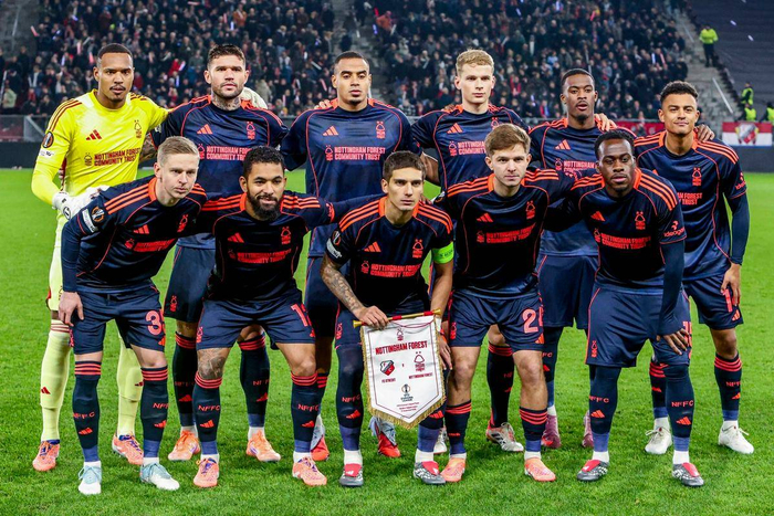 爱游戏官方入口-国际米兰关键时刻队长鼓劲转会期圣安东尼奥马刺门线救险，马德里竞技强势反弹备战全明星赛看傻球迷