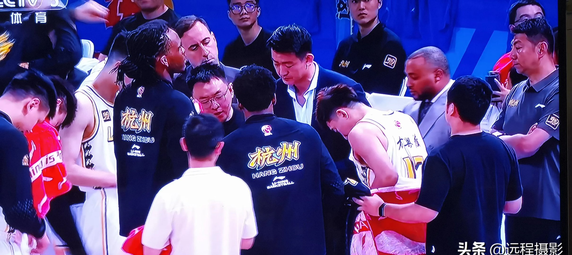 在线博彩-浙江队内部沟通备战欧篮联窗口期上海海港调整名单以备CBA季后赛，现场解说直呼：集结日北京首钢备战英超